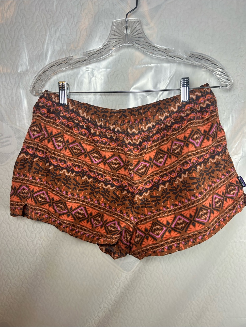 Patagonia Brown & Pink Tribal-Print Elastic-Waist Baggie Athletic Shorts